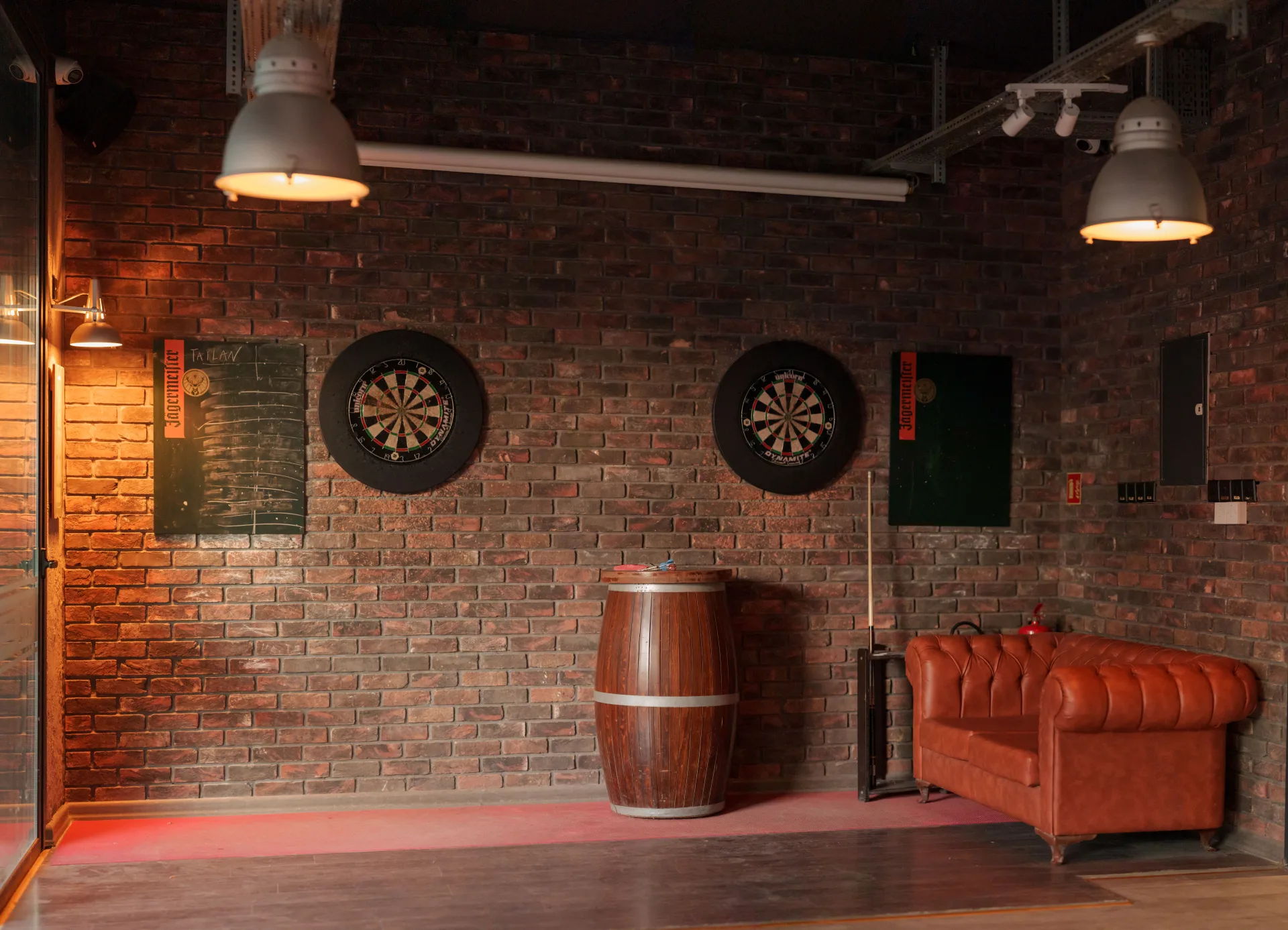 Locale Sports Bar – Genel